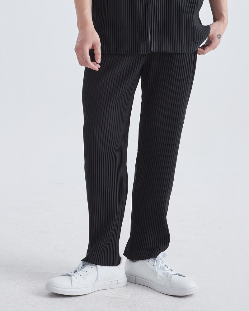 Comfortable Ribbed Cotton Blend Pantalon: Lightweight, Relaxed Fit, Breathable Men's Trousers