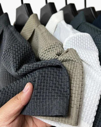 Luxurious Men's Anti-Wrinkle Silk Polo Shirt - Breathable Mesh Short Sleeves