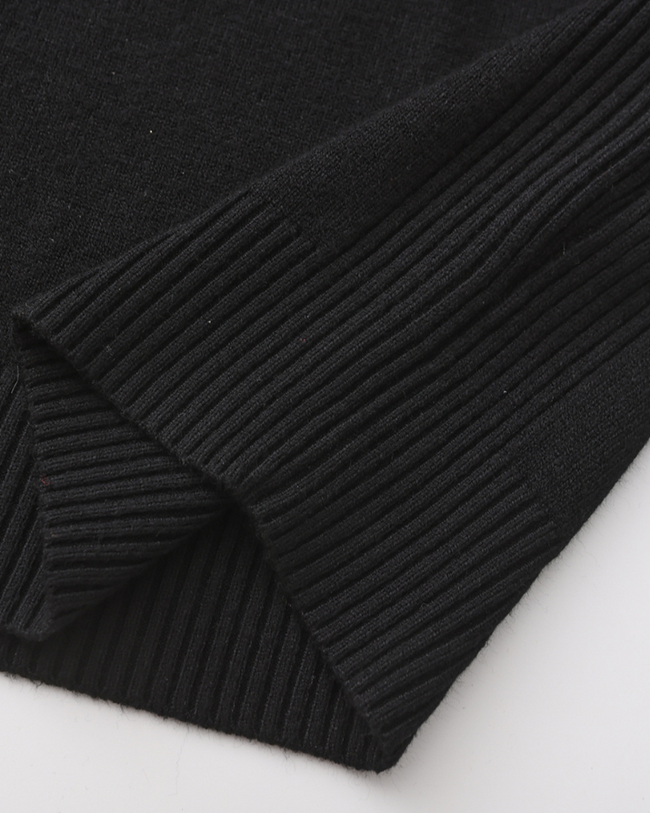 Luxurious Merino Wool Turtleneck for Men - Warm, Soft, Stylish, Versatile
