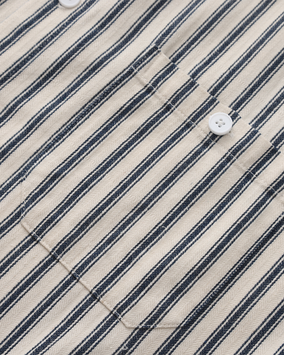 Classic Vertical Stripe Men's Tailored Fit Shirt - Premium Cotton Blend