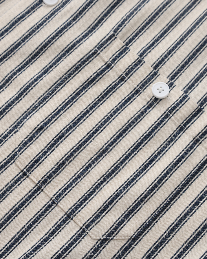 Classic Vertical Stripe Men's Tailored Fit Shirt - Premium Cotton Blend