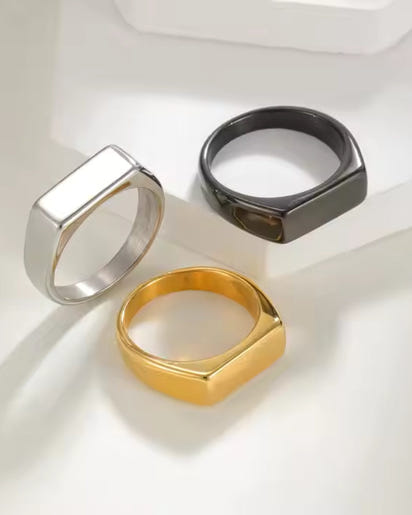 Bold Geometric Axis Signet Ring - Modern Rectangular Design for Men