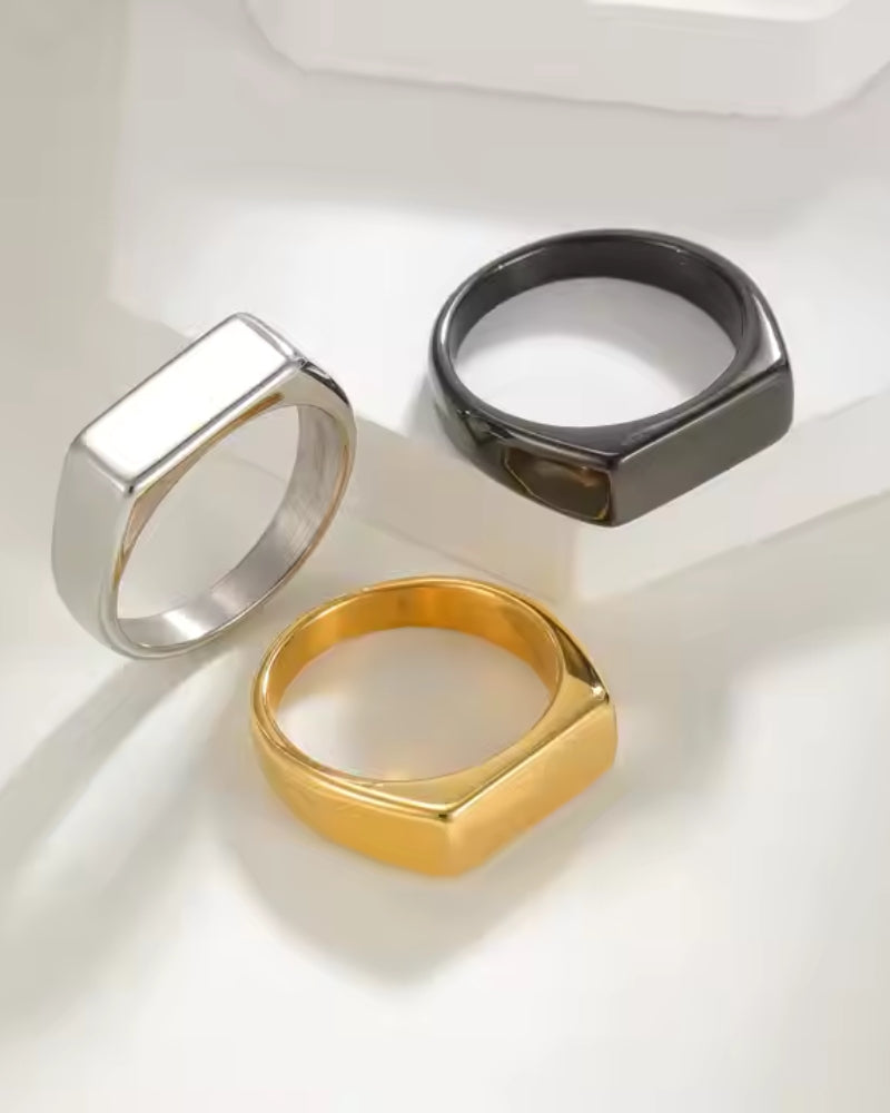 Bold Geometric Axis Signet Ring - Modern Rectangular Design for Men